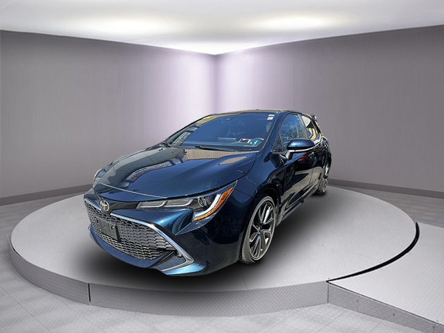 Pre-Owned 2022 Toyota Corolla Hatchback XSE CVT (Natl) 4dr Car in