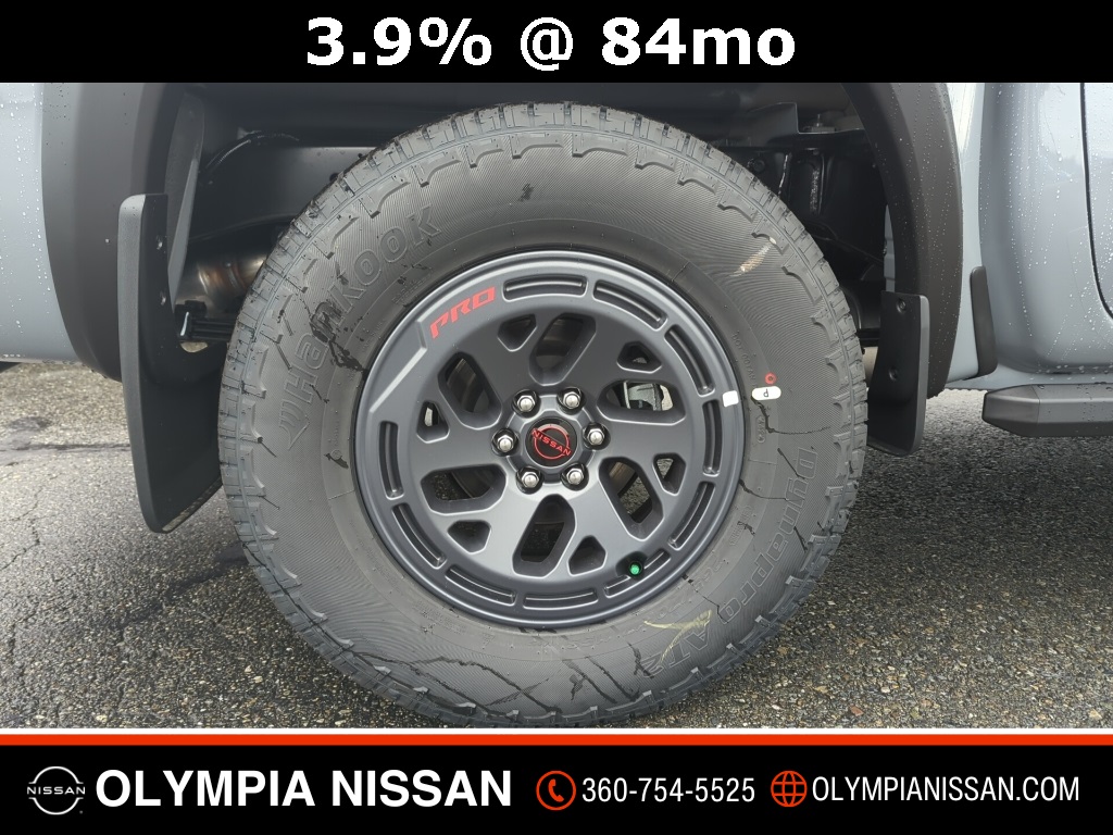 2025 Nissan Frontier Crew Cab PRO-4X photo 8