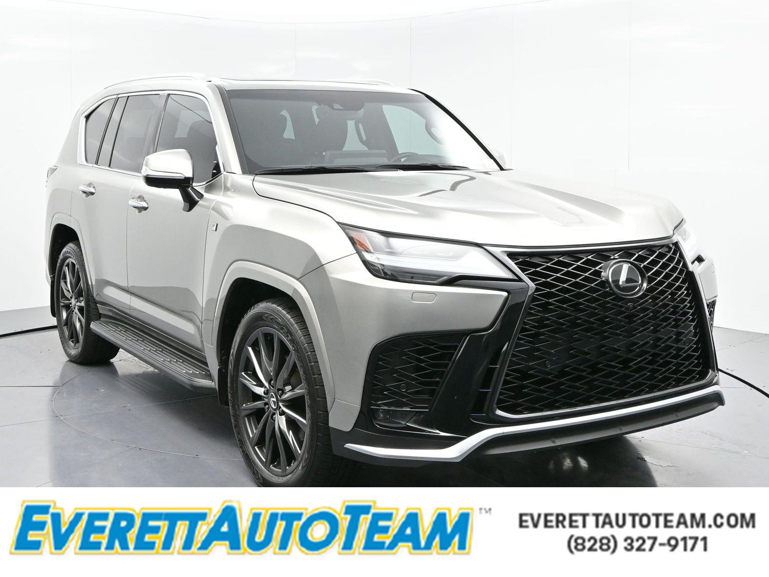2024 Lexus LX F-Sport's photo