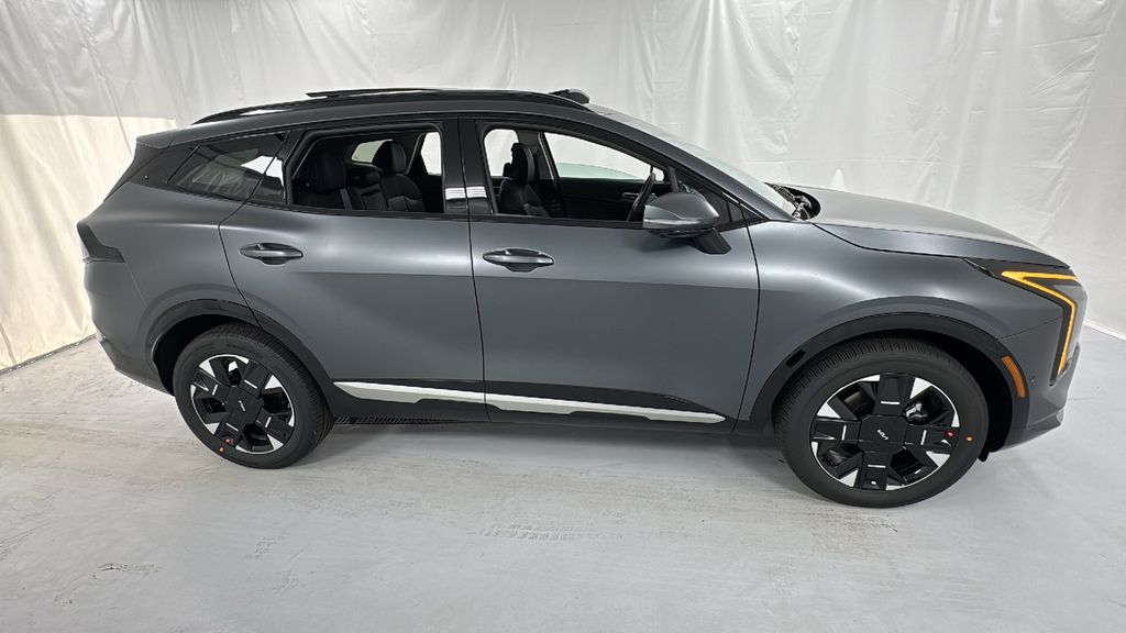 2026 Kia Sportage Hybrid photo 2