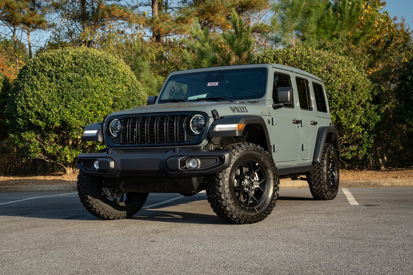 2026 Jeep Wrangler 4-Door Willys's photo