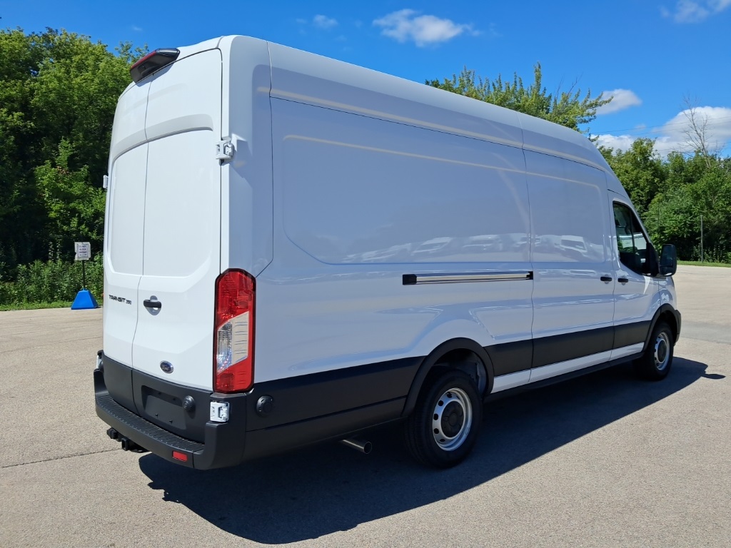 2025 Ford Transit photo 2