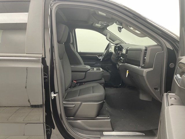 2025 Chevrolet Silverado 1500 LT photo 8
