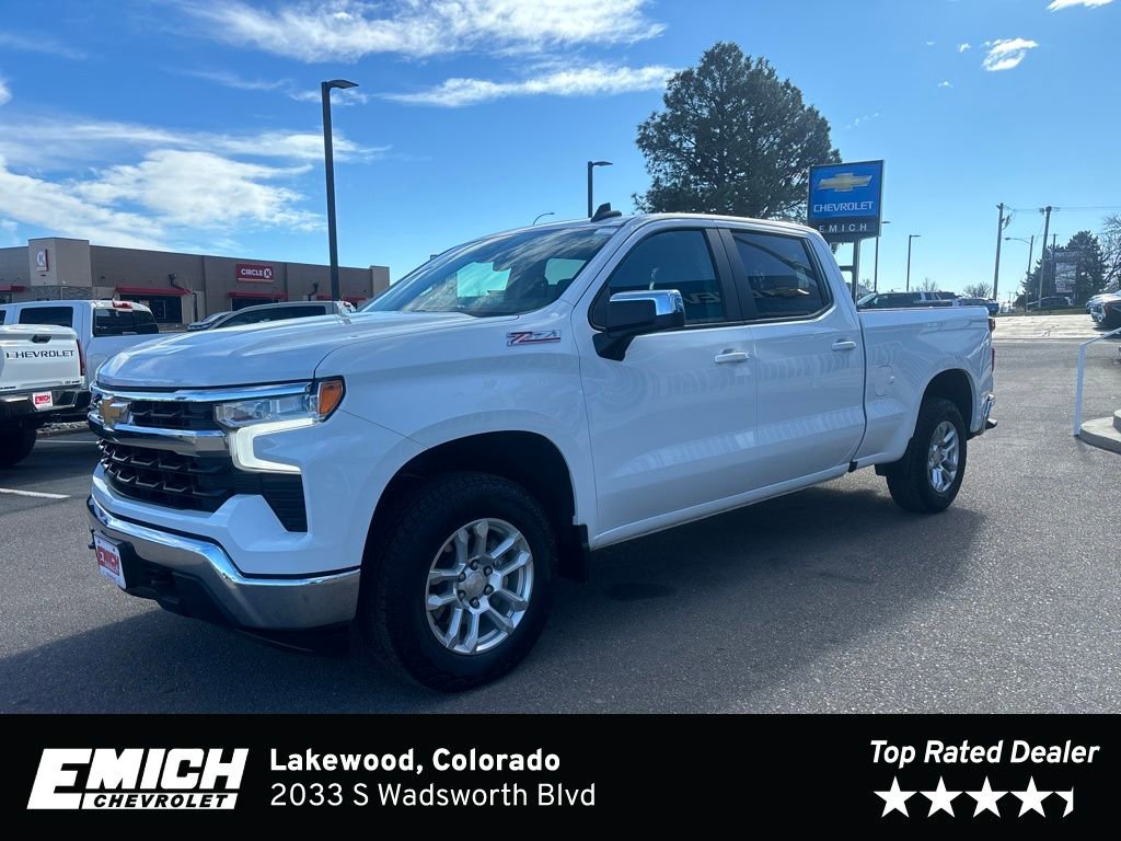 2024 Chevrolet Silverado 1500 LT's photo