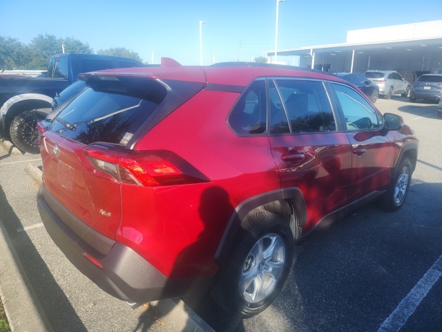 Used 2020 Toyota RAV4 XLE with VIN 2T3W1RFV8LW093798 for sale in Northfield, Minnesota