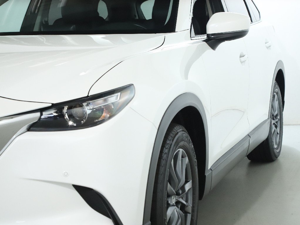 2020 Mazda CX-9 Touring photo 4