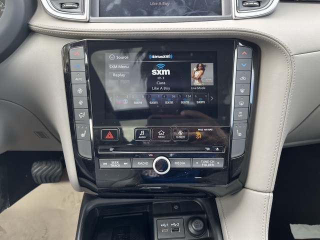 2025 Infiniti QX50 Luxe photo 17
