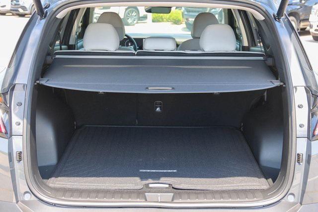 New 2025 Gray Hyundai SEL Convenience FWD image 6
