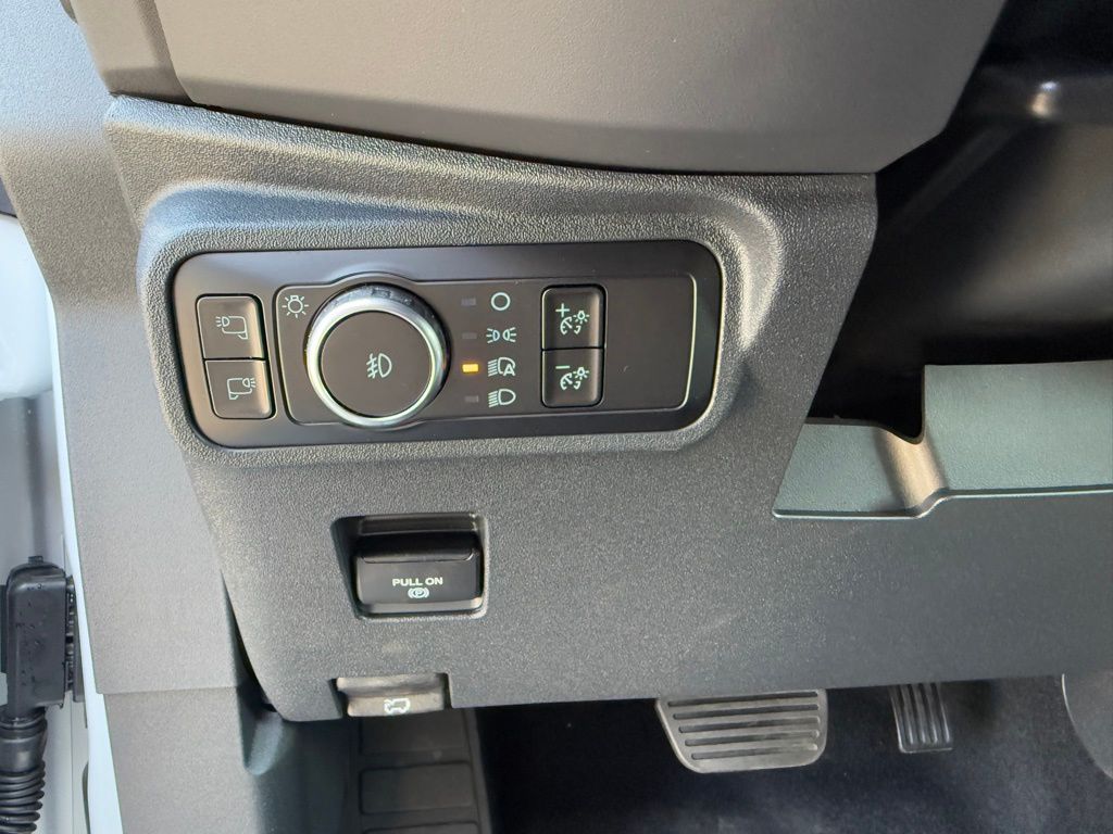2025 Ford Bronco Outer Banks photo 6