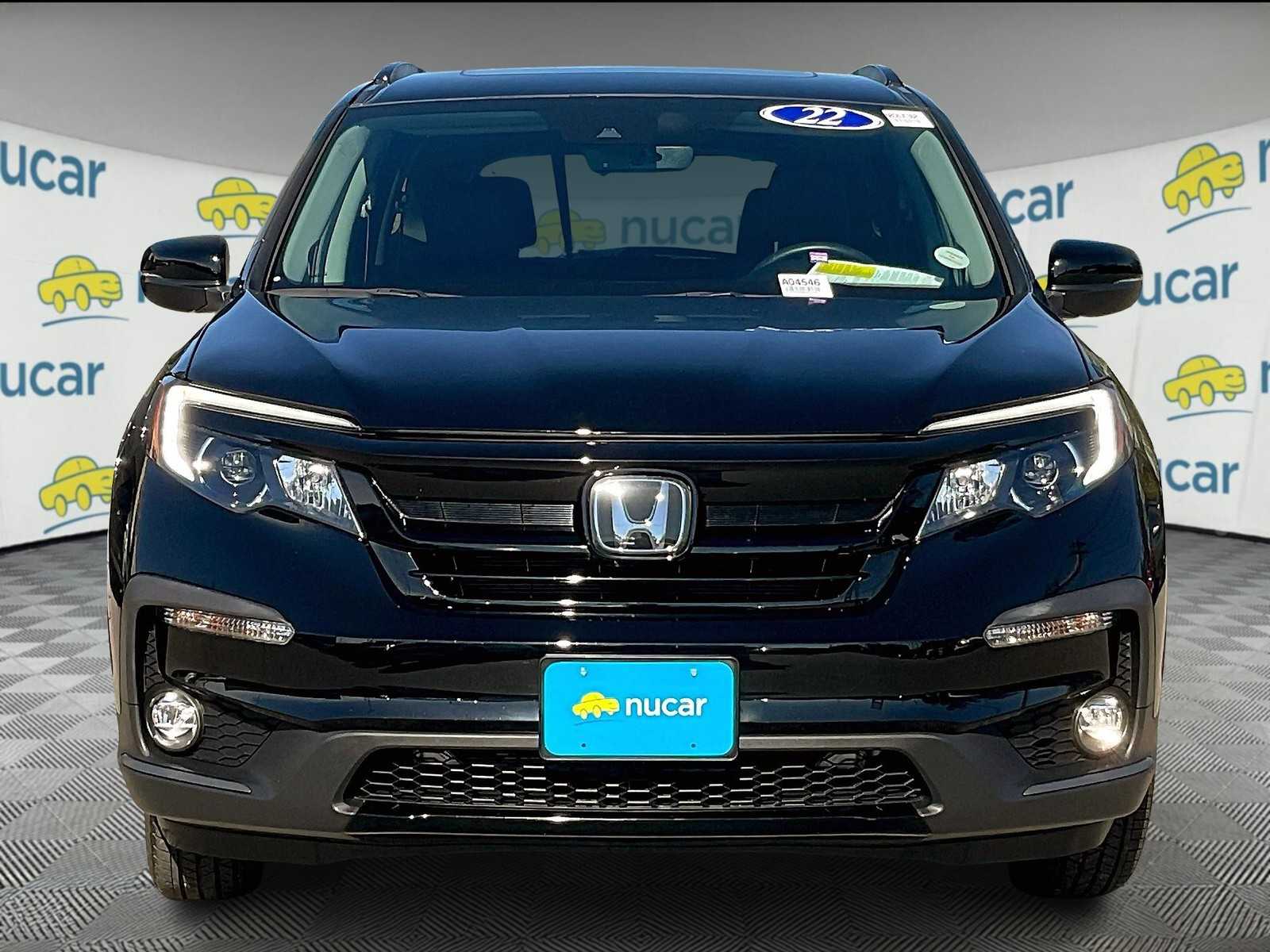 2022 Honda Pilot Special Edition photo 2