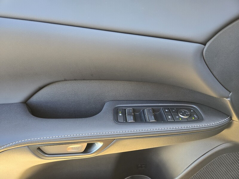 2025 Lexus RX 350 photo 8