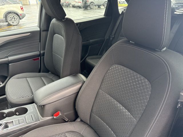 2025 Ford Escape Active photo 4