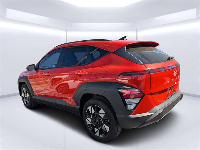 2025 Hyundai Kona SEL photo 4