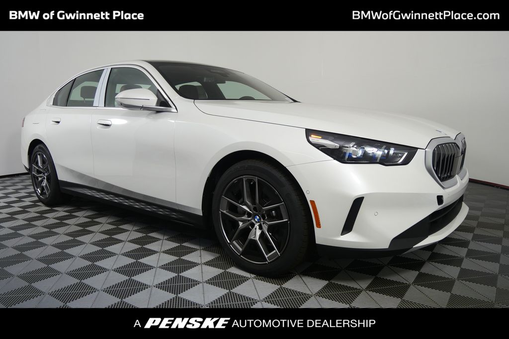 2026 BMW 5 Series 530i's photo