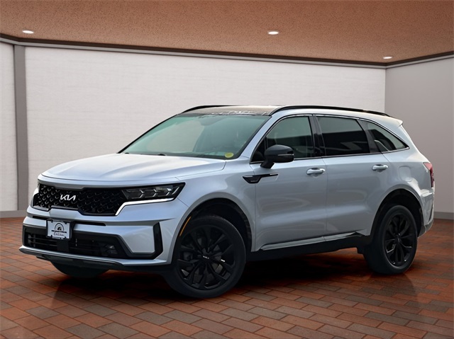 2022 Kia Sorento SX photo 3