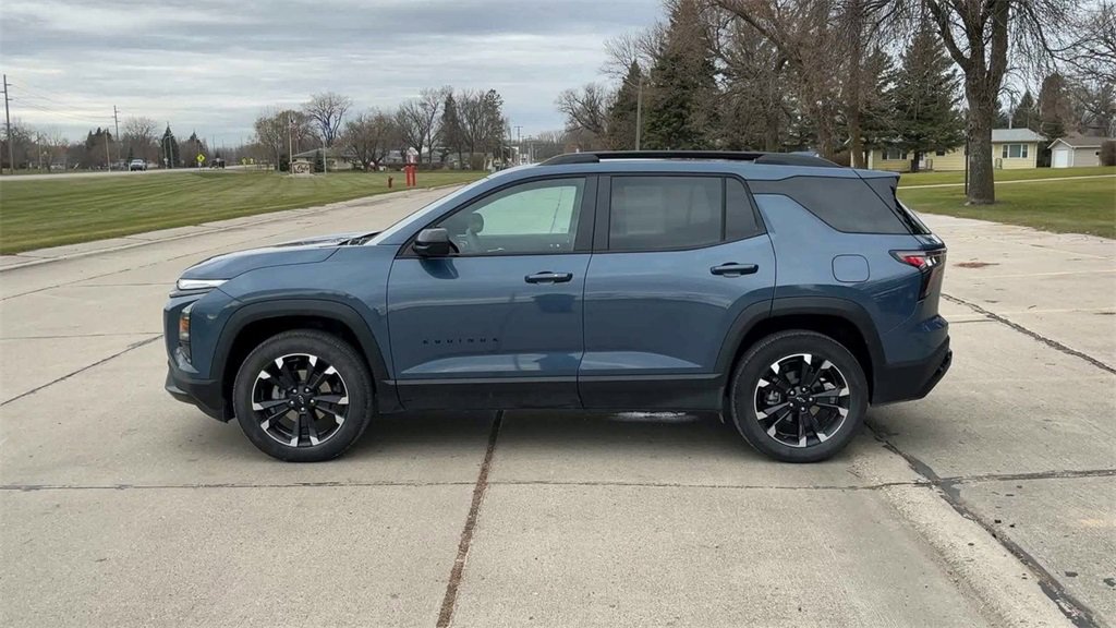 2025 Chevrolet Equinox RS photo 4