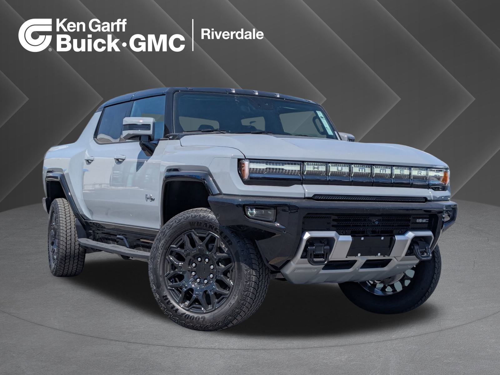 2025 GMC HUMMER EV 2X's photo