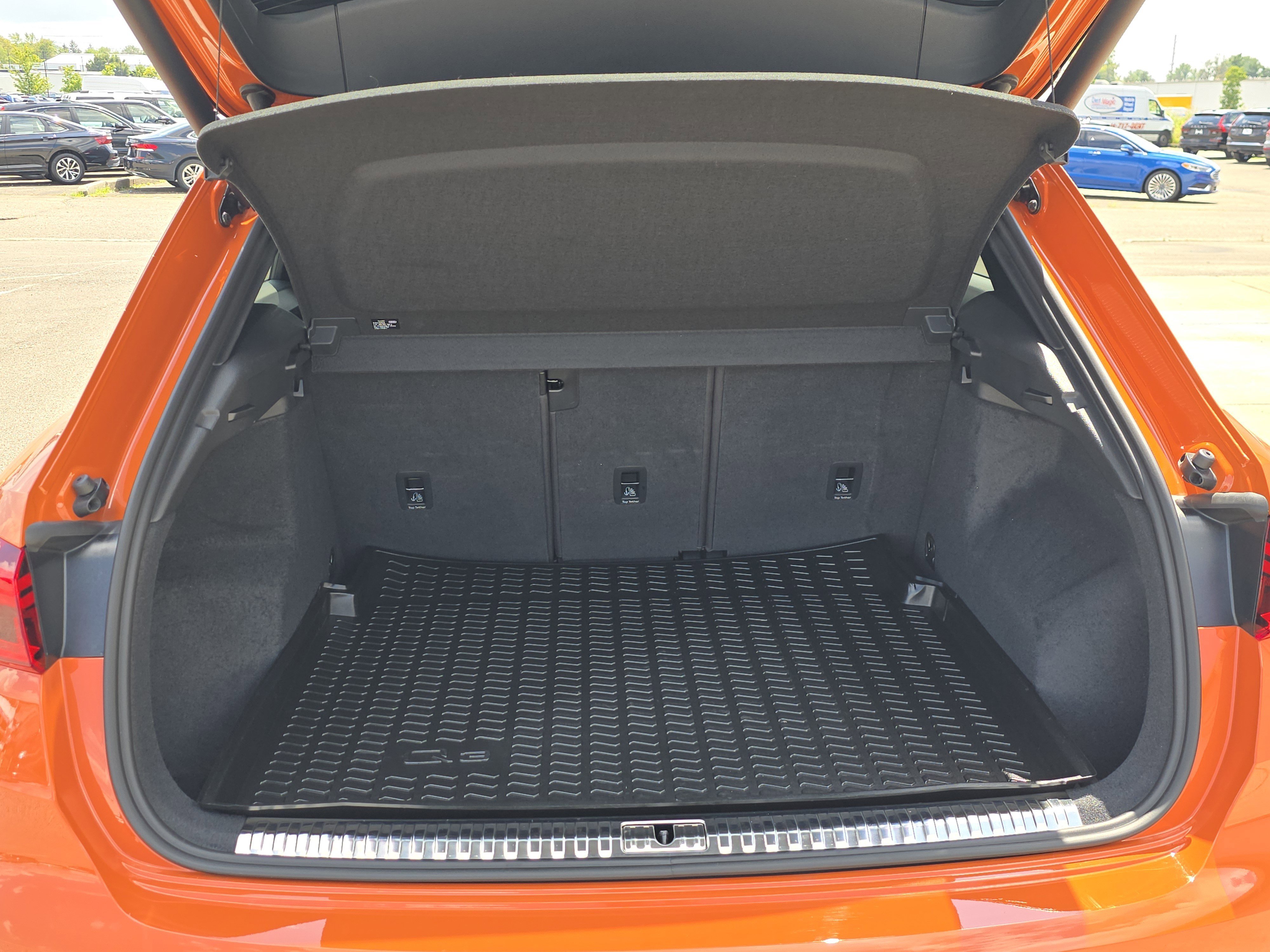 2022 Audi Q3 S line Premium Plus photo 8