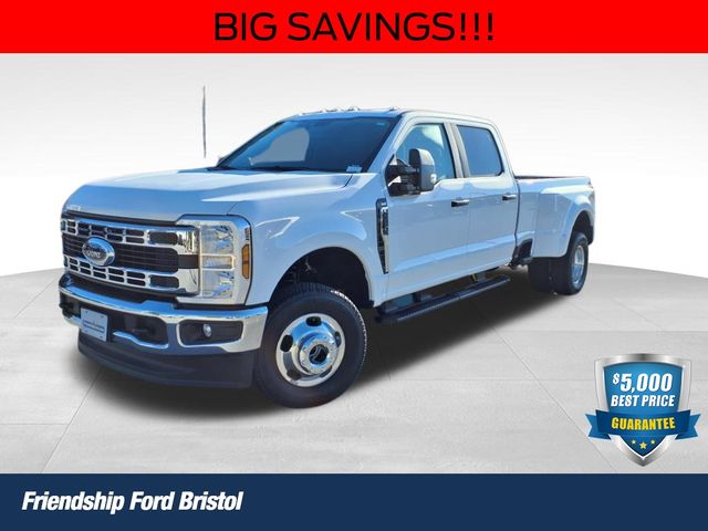 2026 Ford F-350 Super Duty XLT's photo