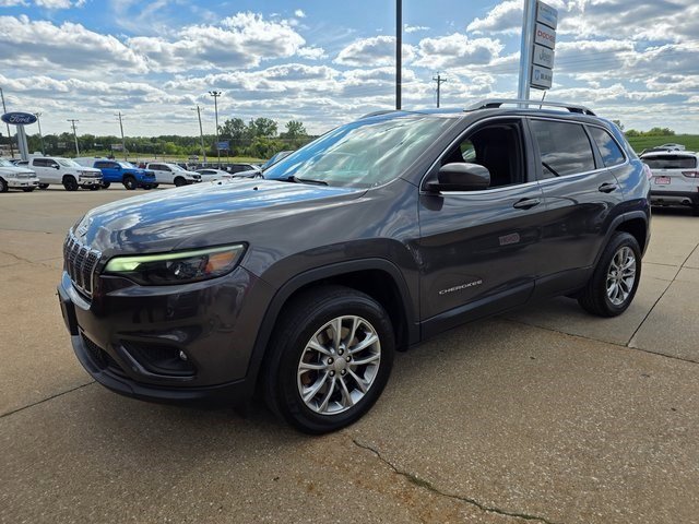 2021 Jeep Cherokee Latitude Lux photo 3