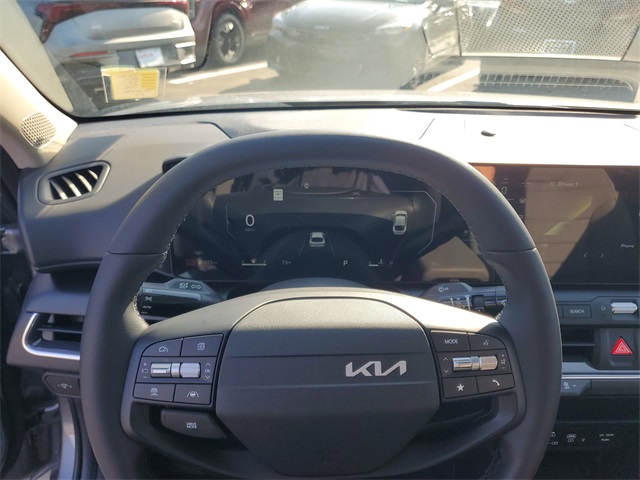 2025 Kia K4 EX photo 13