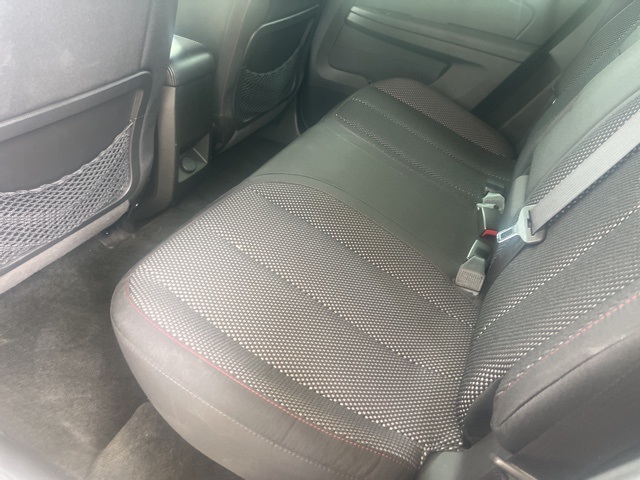 2016 Chevrolet Equinox LS photo 28
