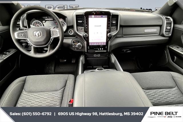 2025 Ram 1500 Big Horn photo 5