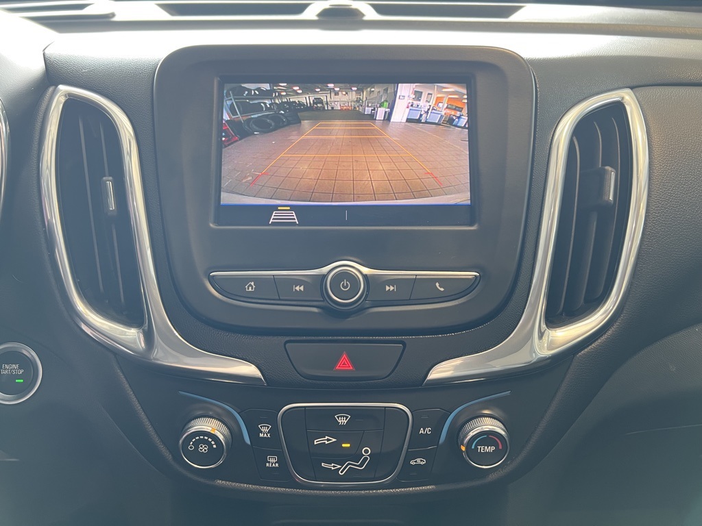 2020 Chevrolet Equinox LT photo 21