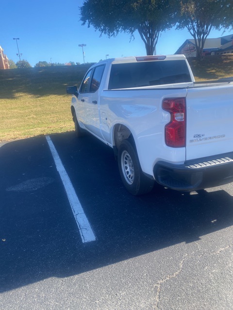 2021 Chevrolet Silverado 1500 photo 3