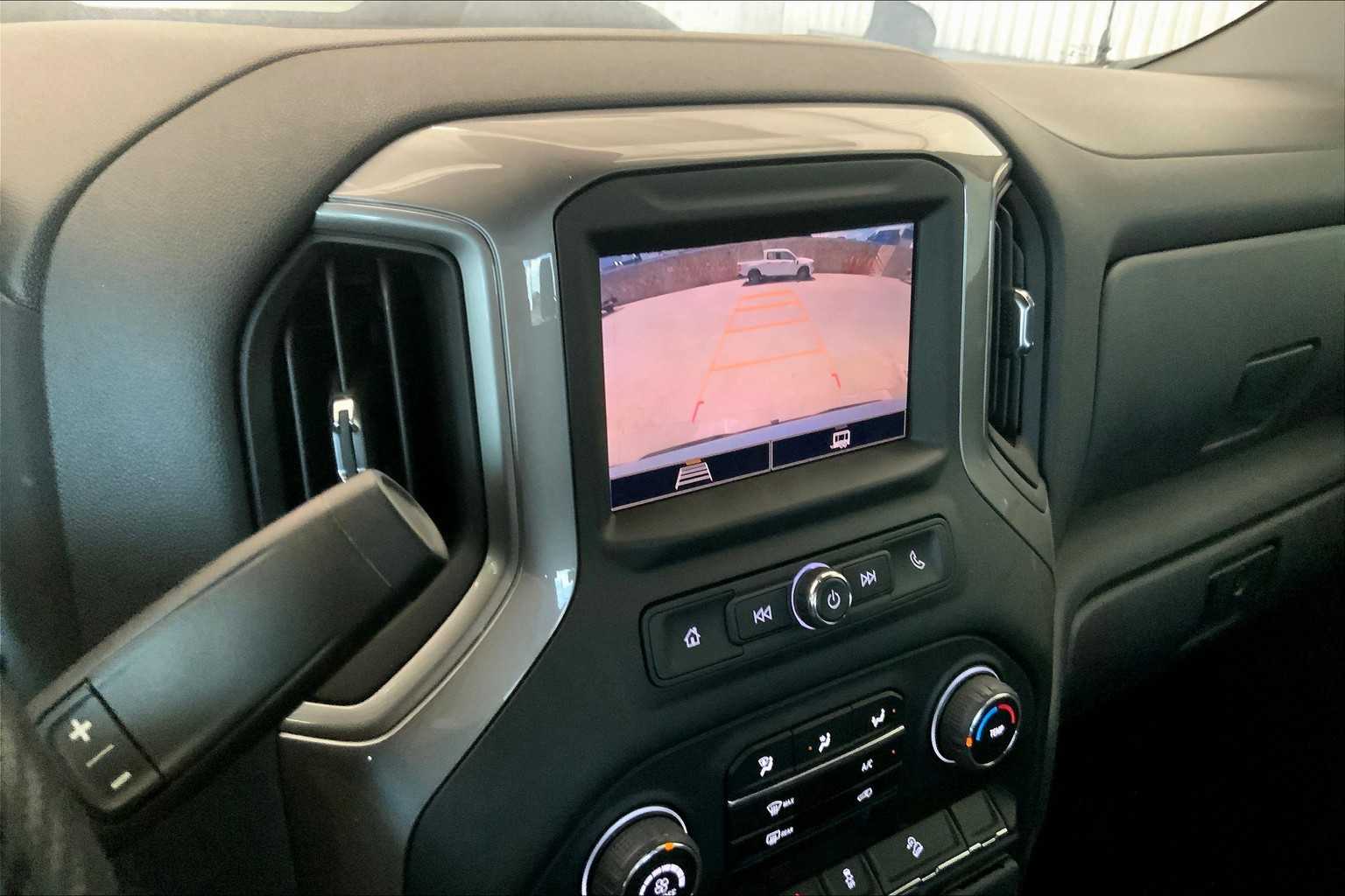 2024 Chevrolet Silverado 1500 Custom Trail Boss photo 25