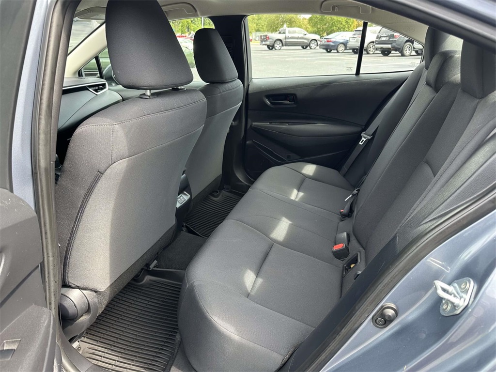 2024 Toyota Corolla LE photo 13