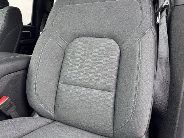 2025 Ram 1500 Big Horn photo 25