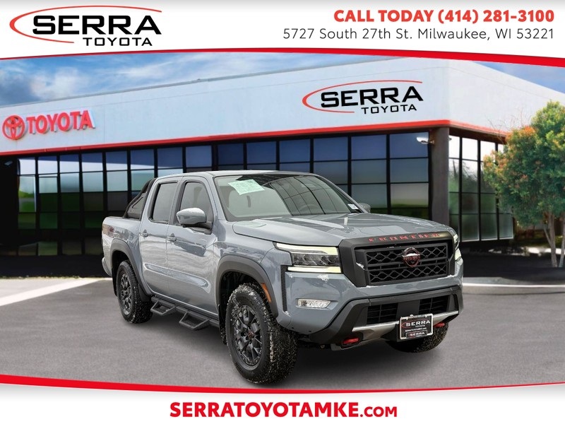 2024 Nissan Frontier PRO-4X's photo