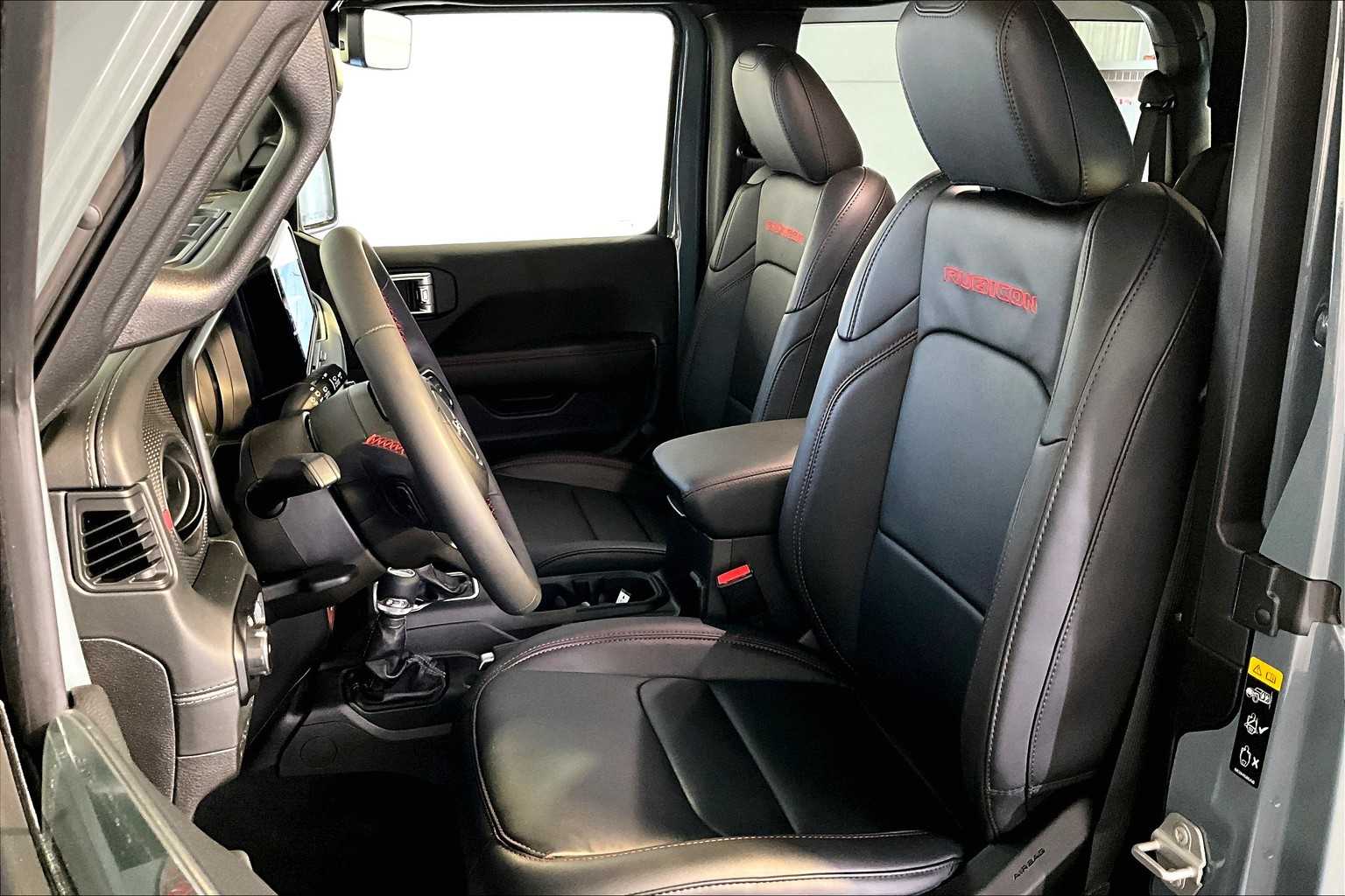 2024 Jeep Wrangler Rubicon X photo 8