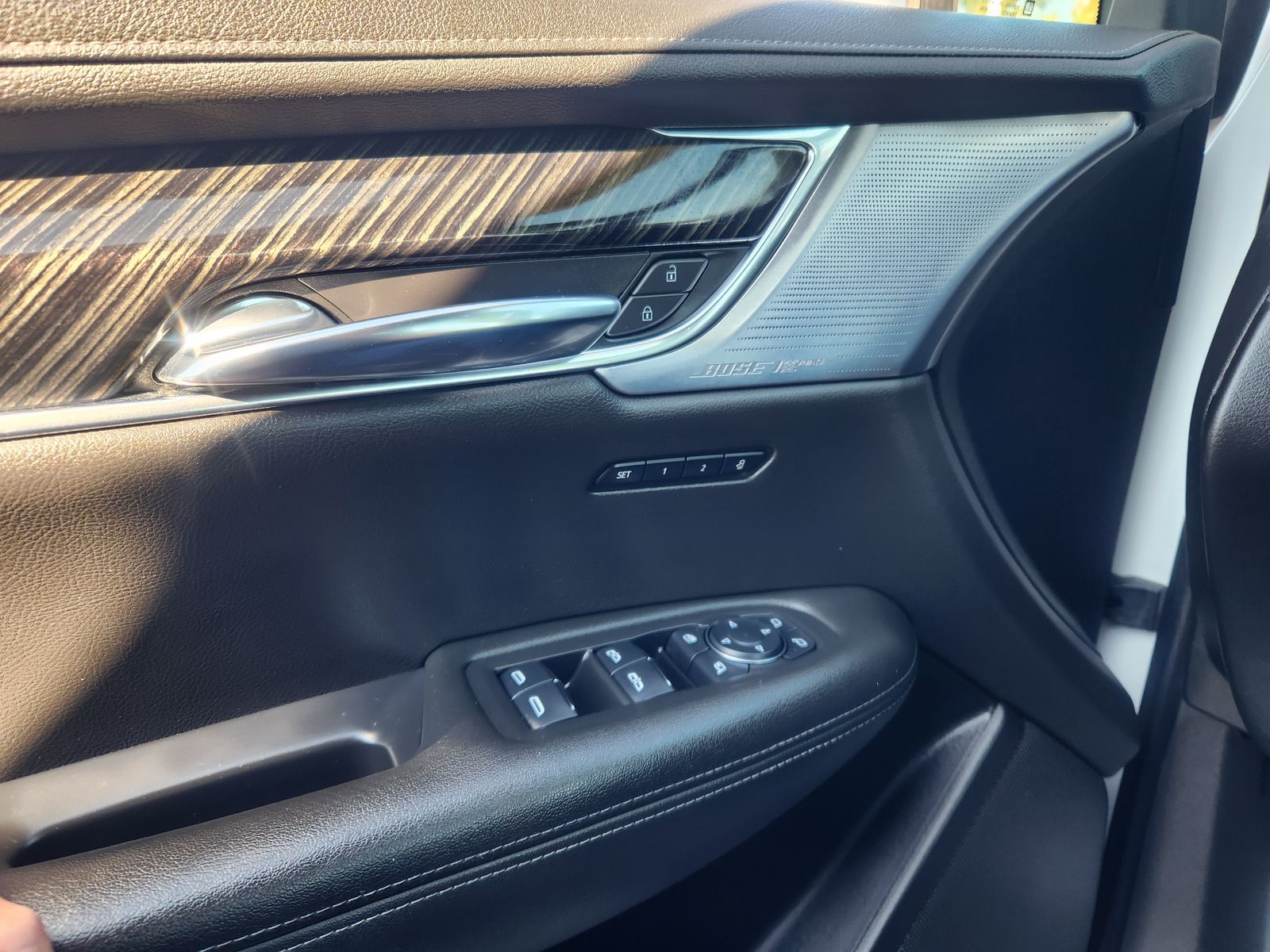 2020 Cadillac XT6 Premium Luxury photo 28