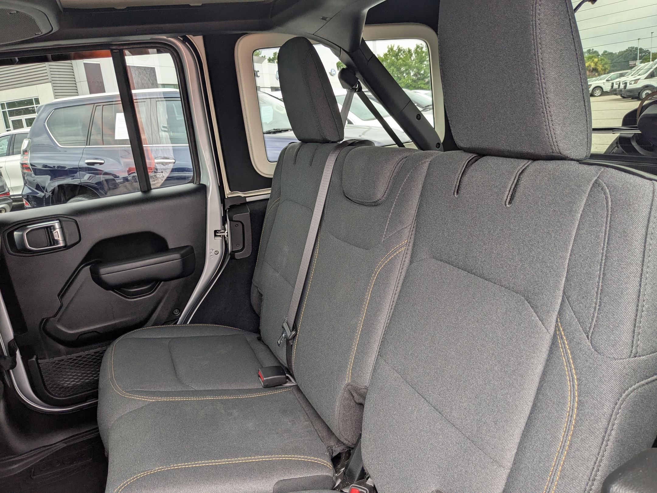 2024 Jeep Wrangler Sport S photo 25