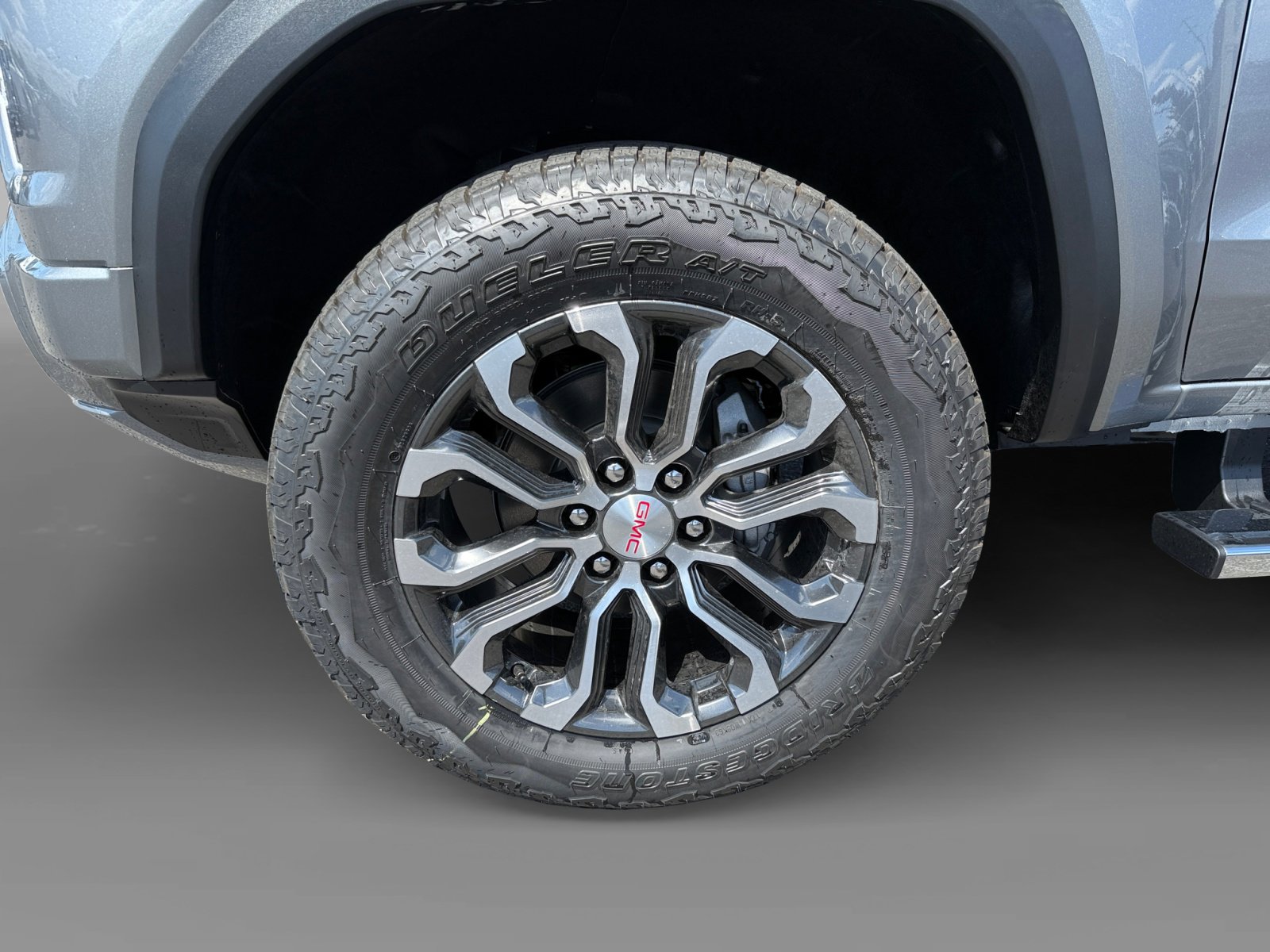 2026 Gmc Canyon Denali photo 9