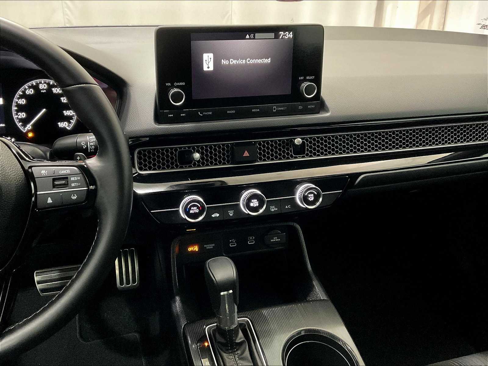 2025 Honda Civic Sport photo 18