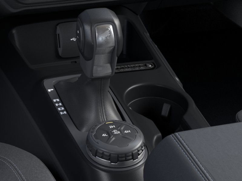 2025 Ford Bronco Big Bend Black Diamond photo 4