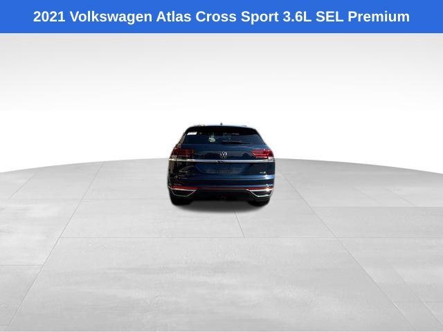 2021 Volkswagen Atlas Cross Sport V6 SEL Premium photo 12