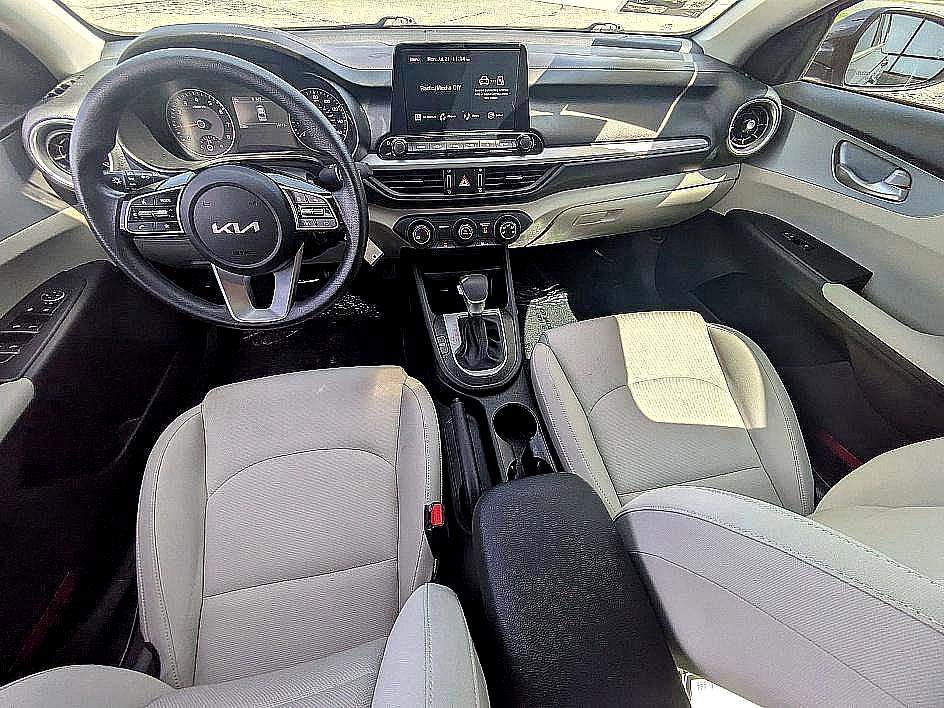 2023 Kia Forte LXS photo 25