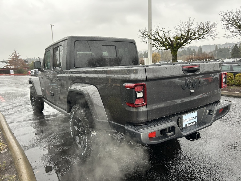 2025 Jeep Gladiator Willys photo 8