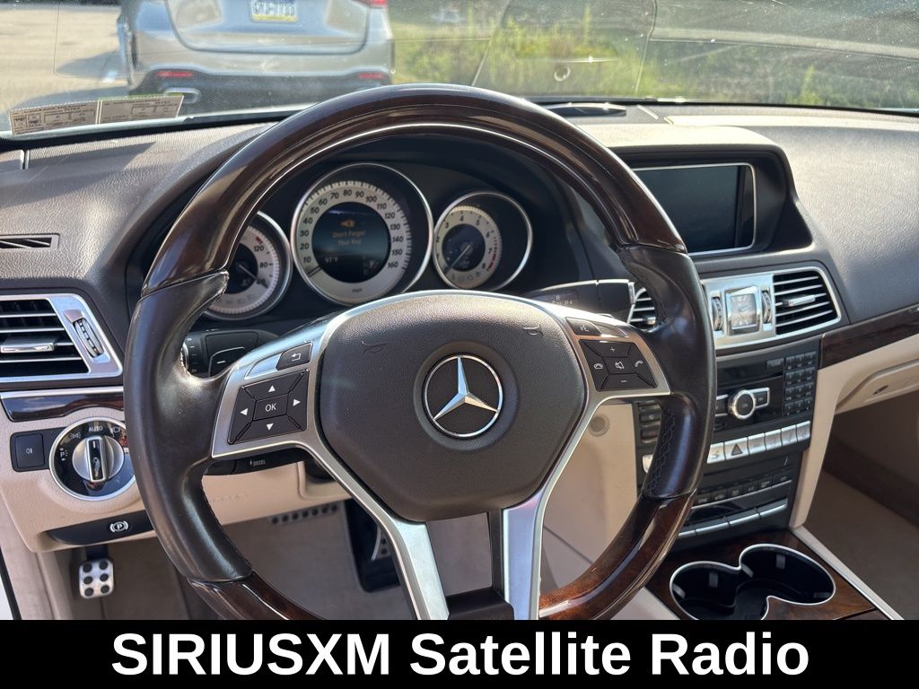 2015 Mercedes Benz E 400 photo 12