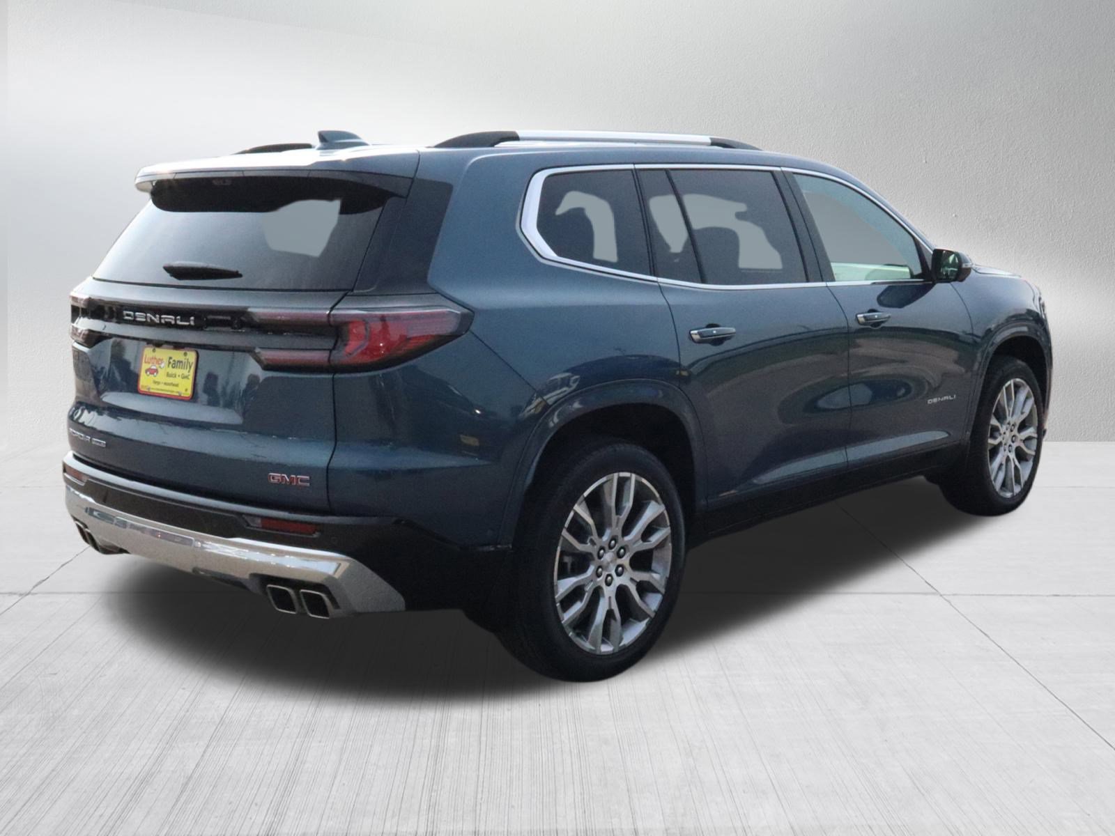 2026 Gmc Acadia Denali photo 5