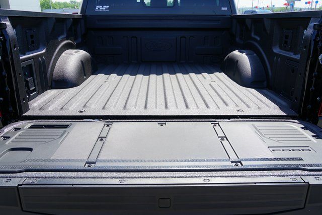 2025 FORD F-150 - Image 37
