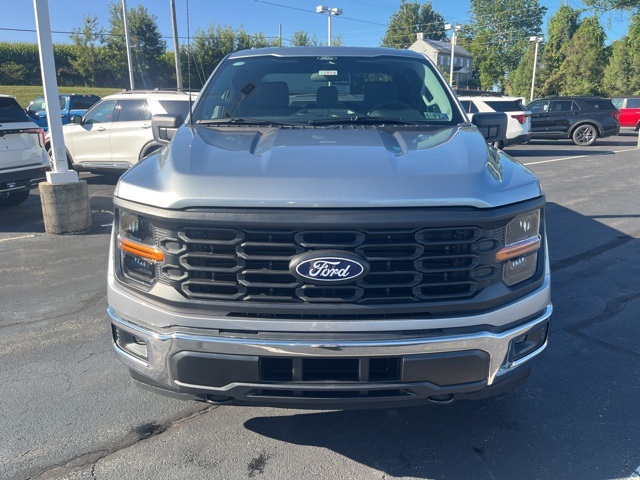 2025 Ford F-150 XL photo 2