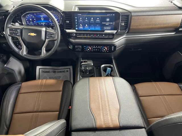 2023 Chevrolet Silverado 1500 High Country photo 2