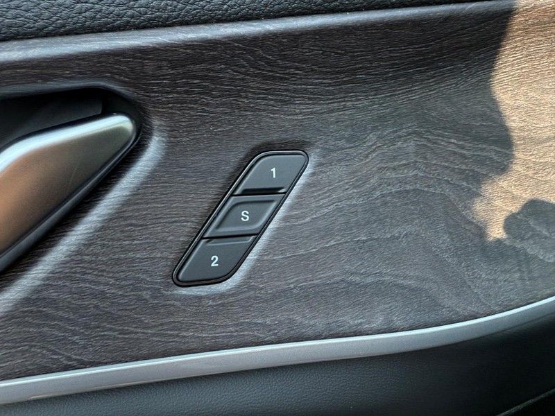 2025 Jeep Grand Cherokee Limited photo 9