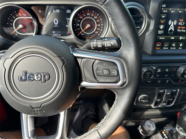 2022 Jeep Wrangler Unlimited Sahara photo 38