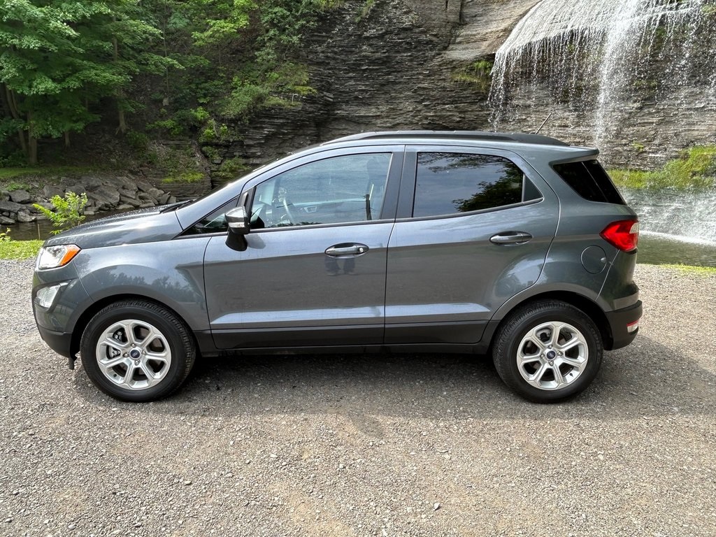 2020 Ford EcoSport SE photo 2